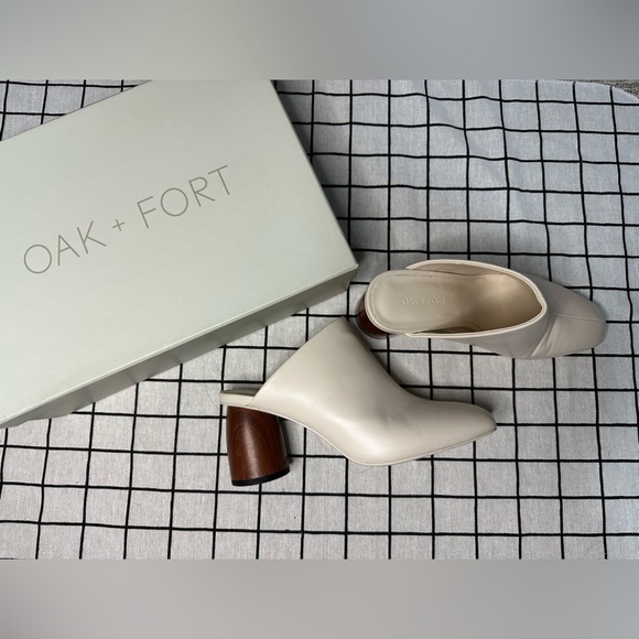 Oak and Fort Heeled sandals - Picture 1 of 2